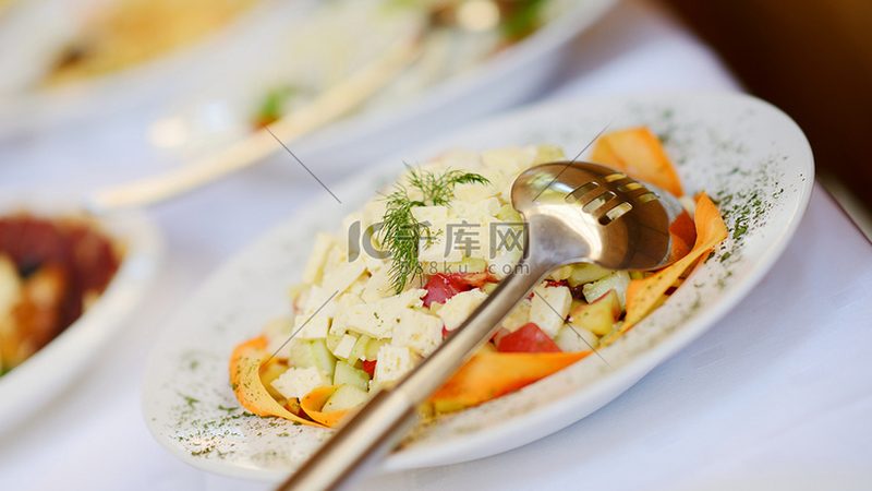 膨化食品批发，价格与品质的平衡之道**