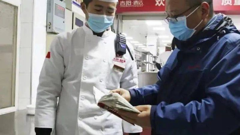 在选择供应链代理时，首先要关注其资质。以下是一些重要的评估指标：